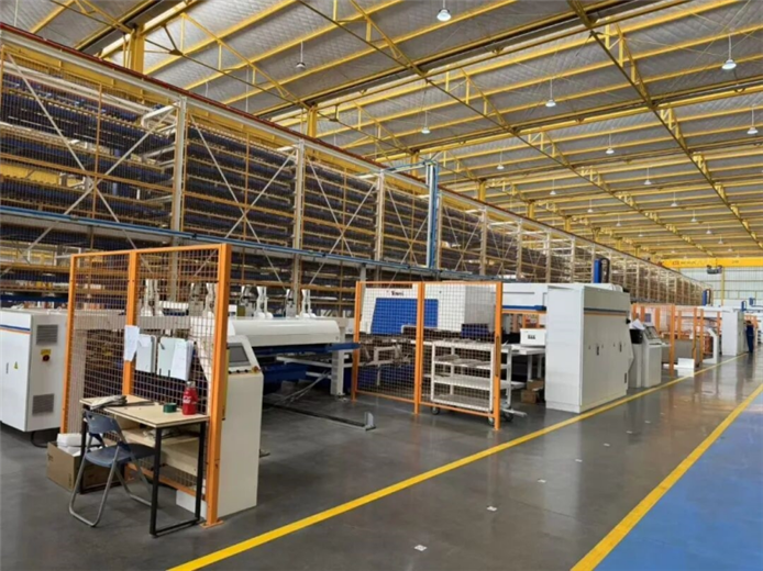 亚威股份助力汉舟电气打造钣金智能工厂